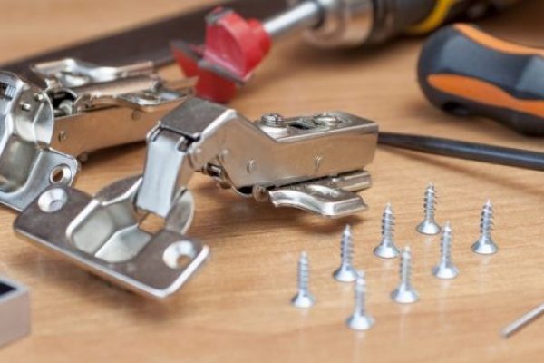 How-to-organize-disassembly-and-assembly-of-furniture-723x334